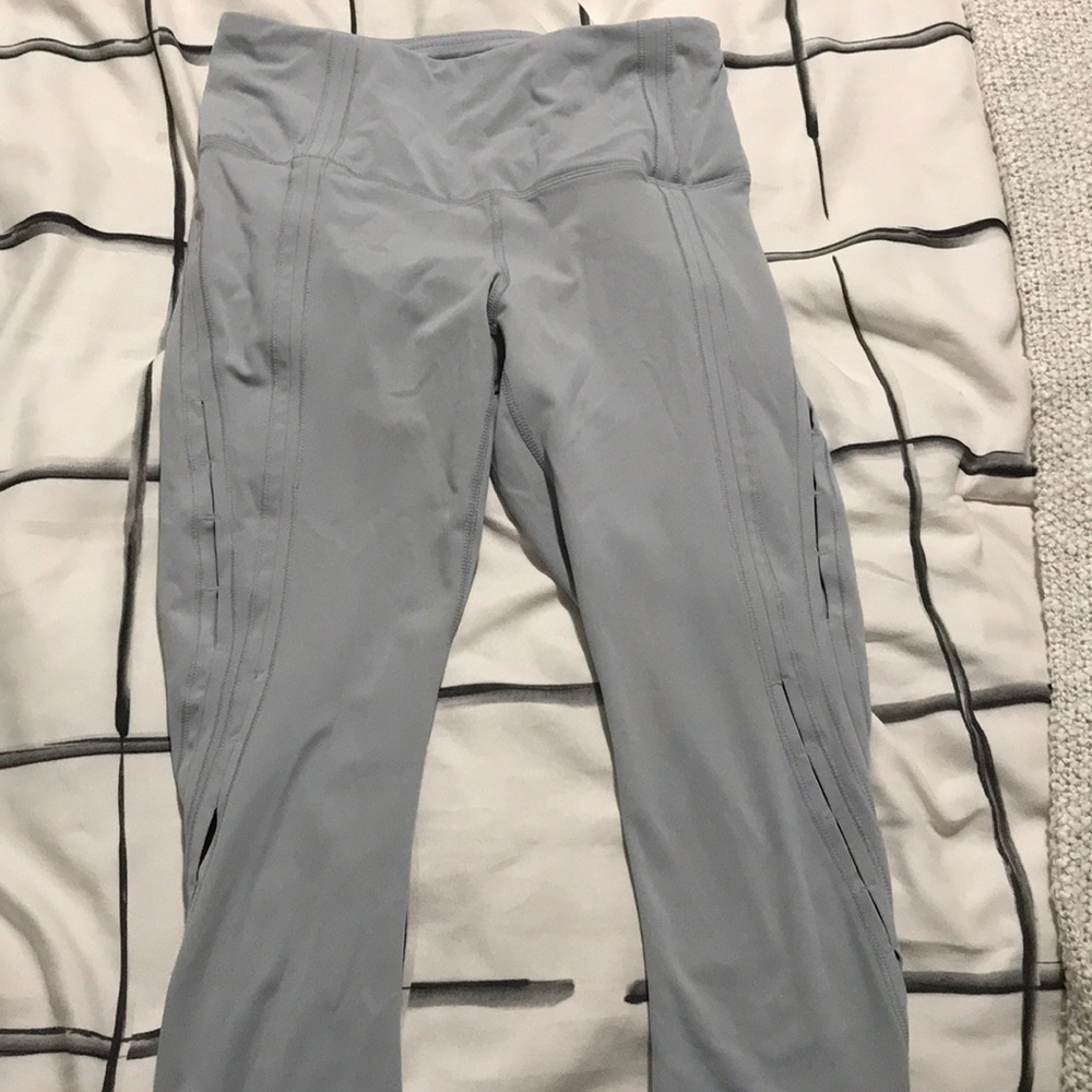 Crop Gray Yogalicious Leggings